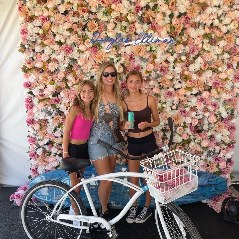 Meet your Posher, Katya